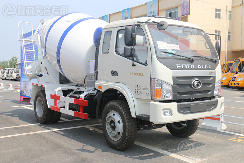 福田3方攪拌車(chē)
