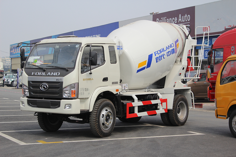 時(shí)代中馳3方攪拌車(chē)