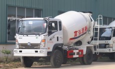 重汽王牌3方攪拌車(chē)