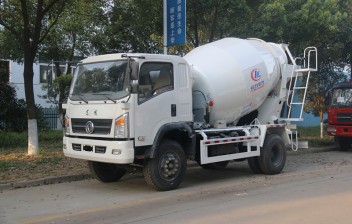 東風(fēng)創(chuàng)普6方攪拌車