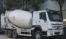 重汽豪沃12方攪拌車(chē)