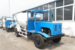 拖拉機(jī)攪拌車